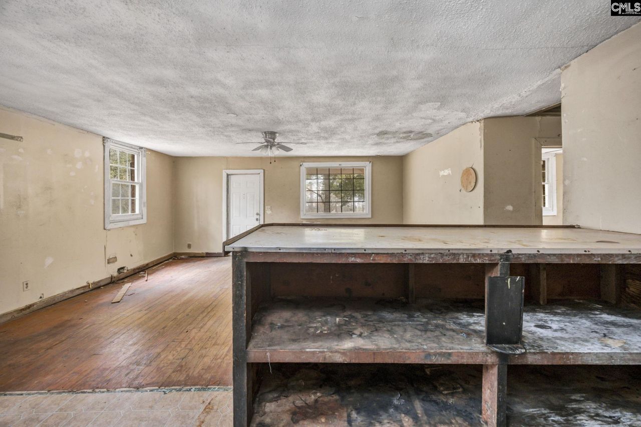 8857 Sc-215 Photo 11