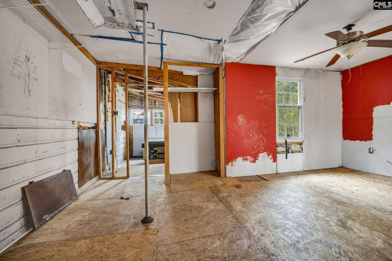 8857 Sc-215 Photo 18