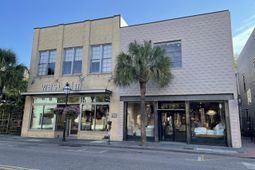 484 King Street photo 4