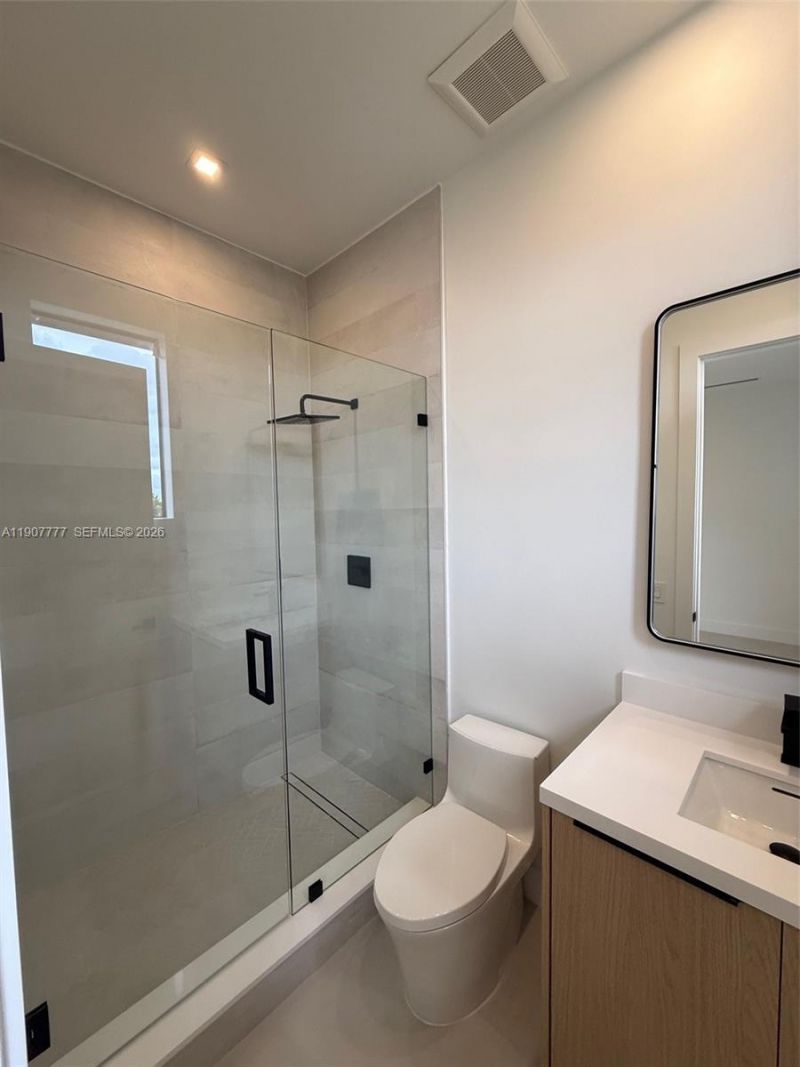 9024 Abbott Ave, Surfside, FL 33154 Photo