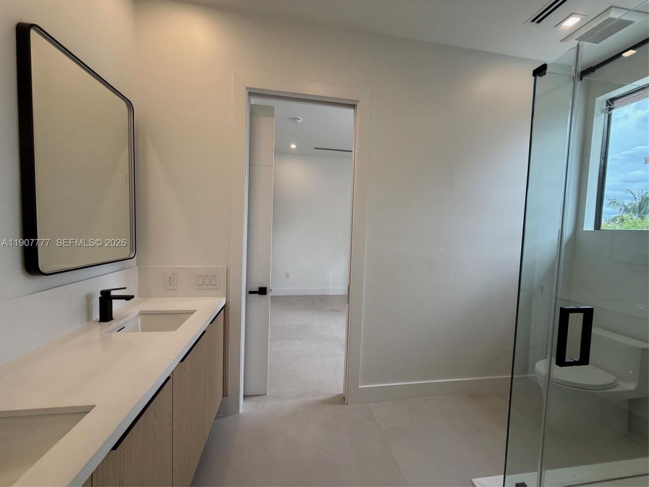 9024 Abbott Ave, Surfside, FL 33154 Photo