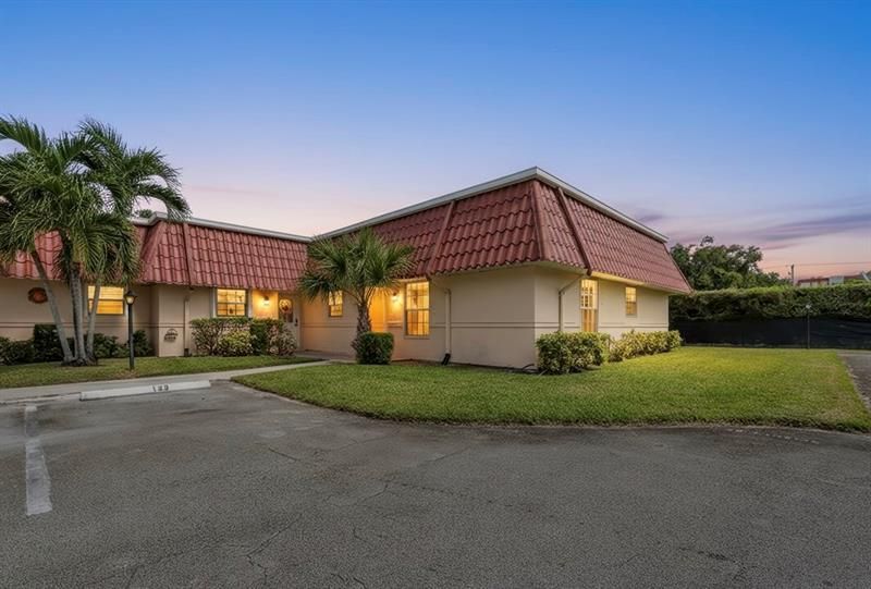 123 Amherst Lane, Unit 123, Lake Worth, FL 33467 Photo