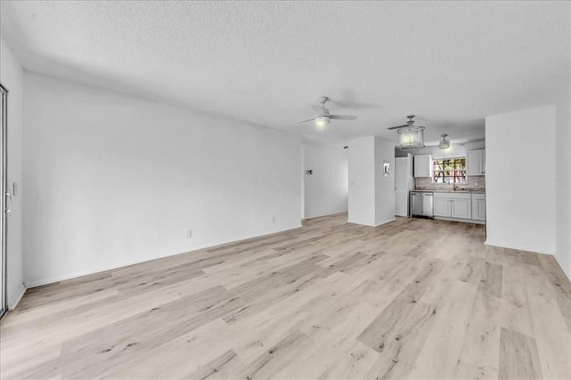 123 Amherst Lane, Unit 123, Lake Worth, FL 33467 Photo