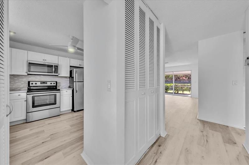 123 Amherst Lane, Unit 123, Lake Worth, FL 33467 Photo
