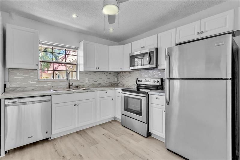 123 Amherst Lane, Unit 123, Lake Worth, FL 33467 Photo
