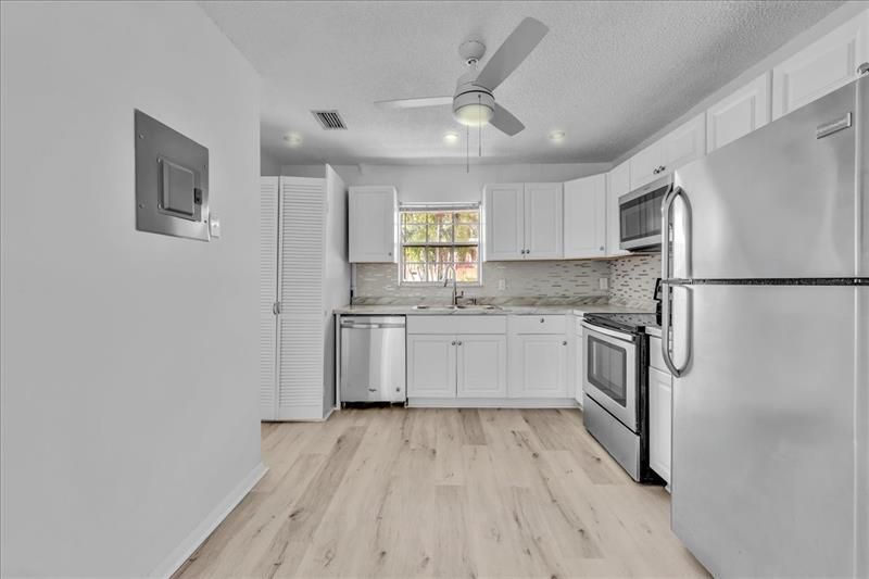 123 Amherst Lane, Unit 123, Lake Worth, FL 33467 Photo