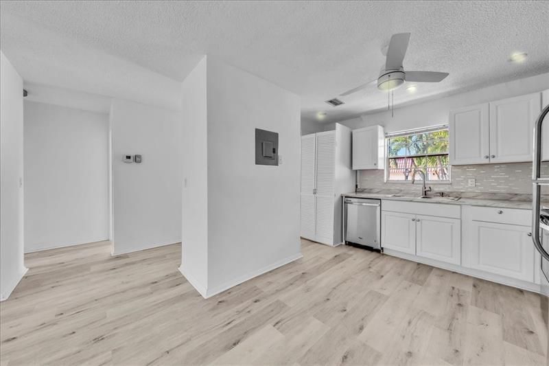 123 Amherst Lane, Unit 123, Lake Worth, FL 33467 Photo