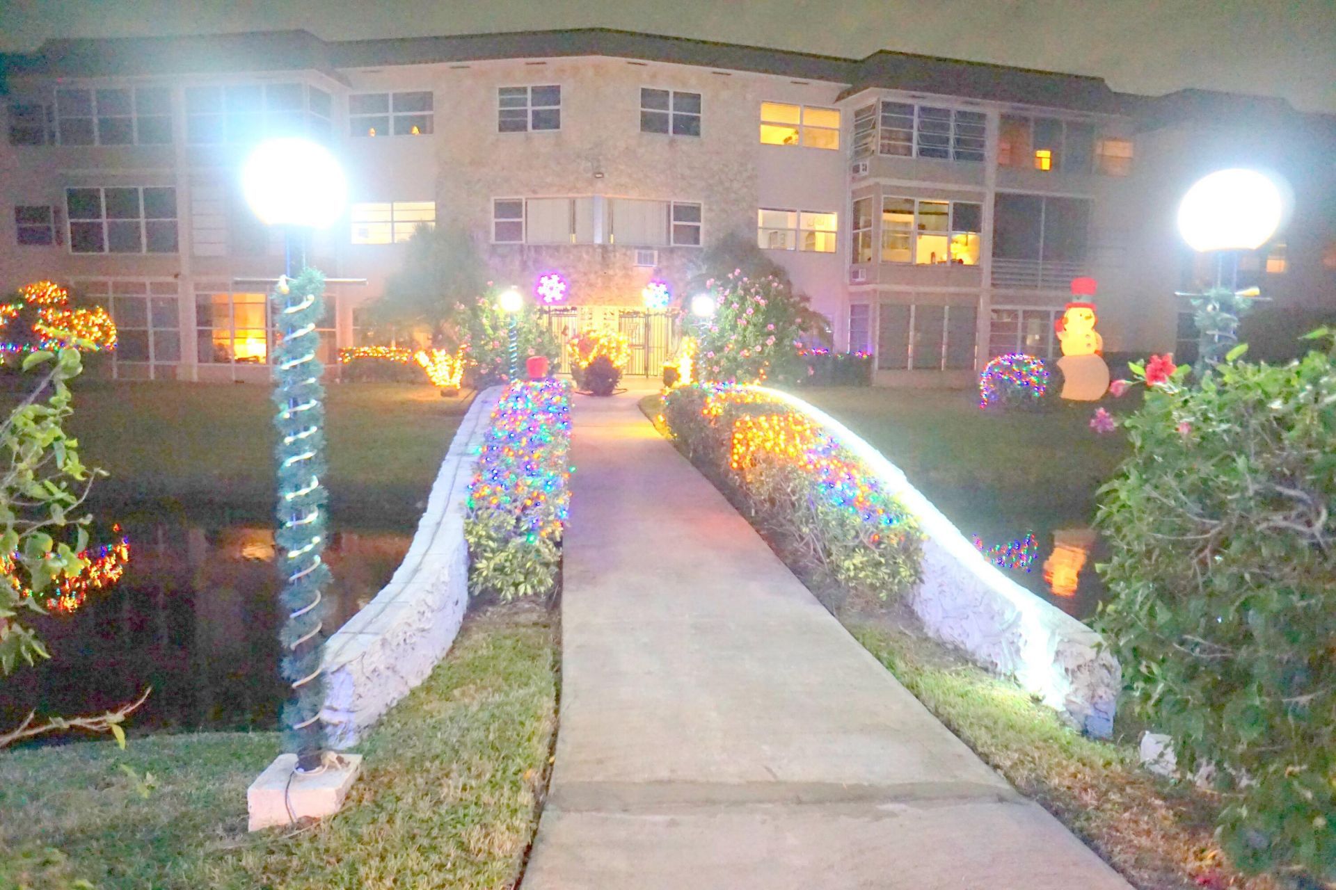 3400 NW 48th Avenue, Unit 502, Lauderdale Lakes, FL 33319 Photo