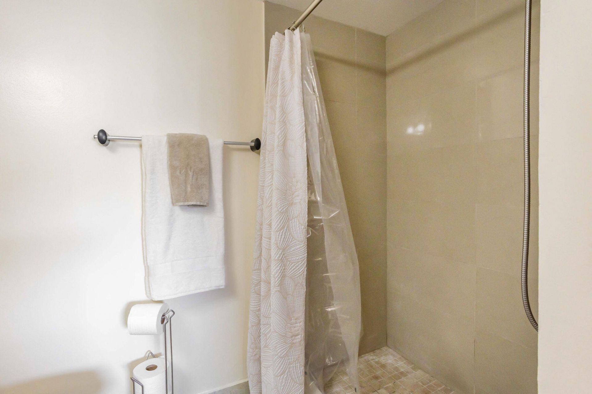 2423 NW 89th Drive, Unit 102, Coral Springs, FL 33065 Photo