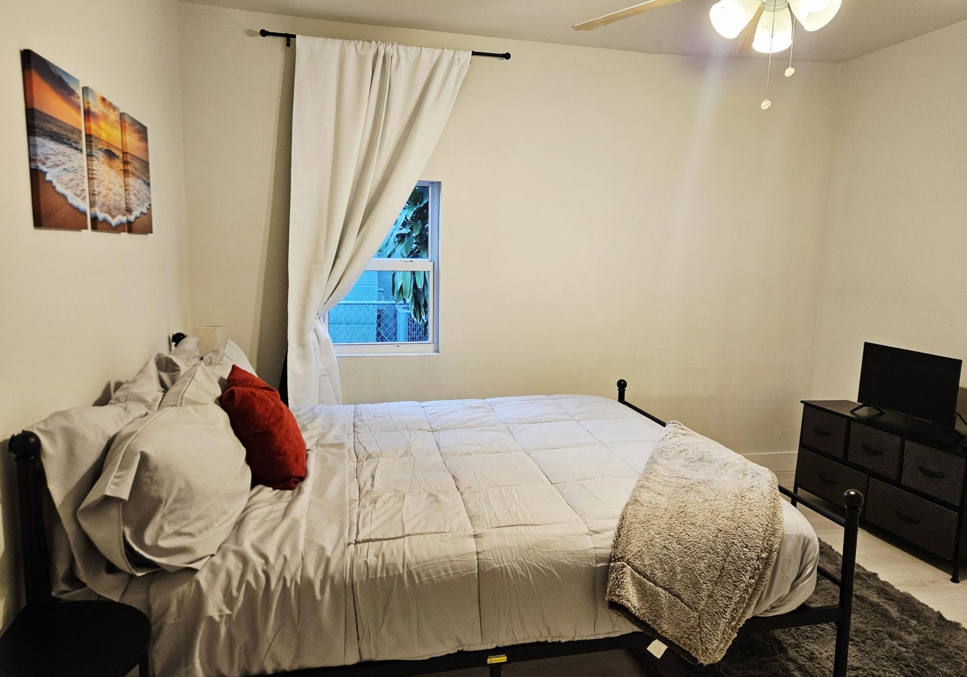 719 Briggs Street, West Palm Beach, FL 33405 Photo