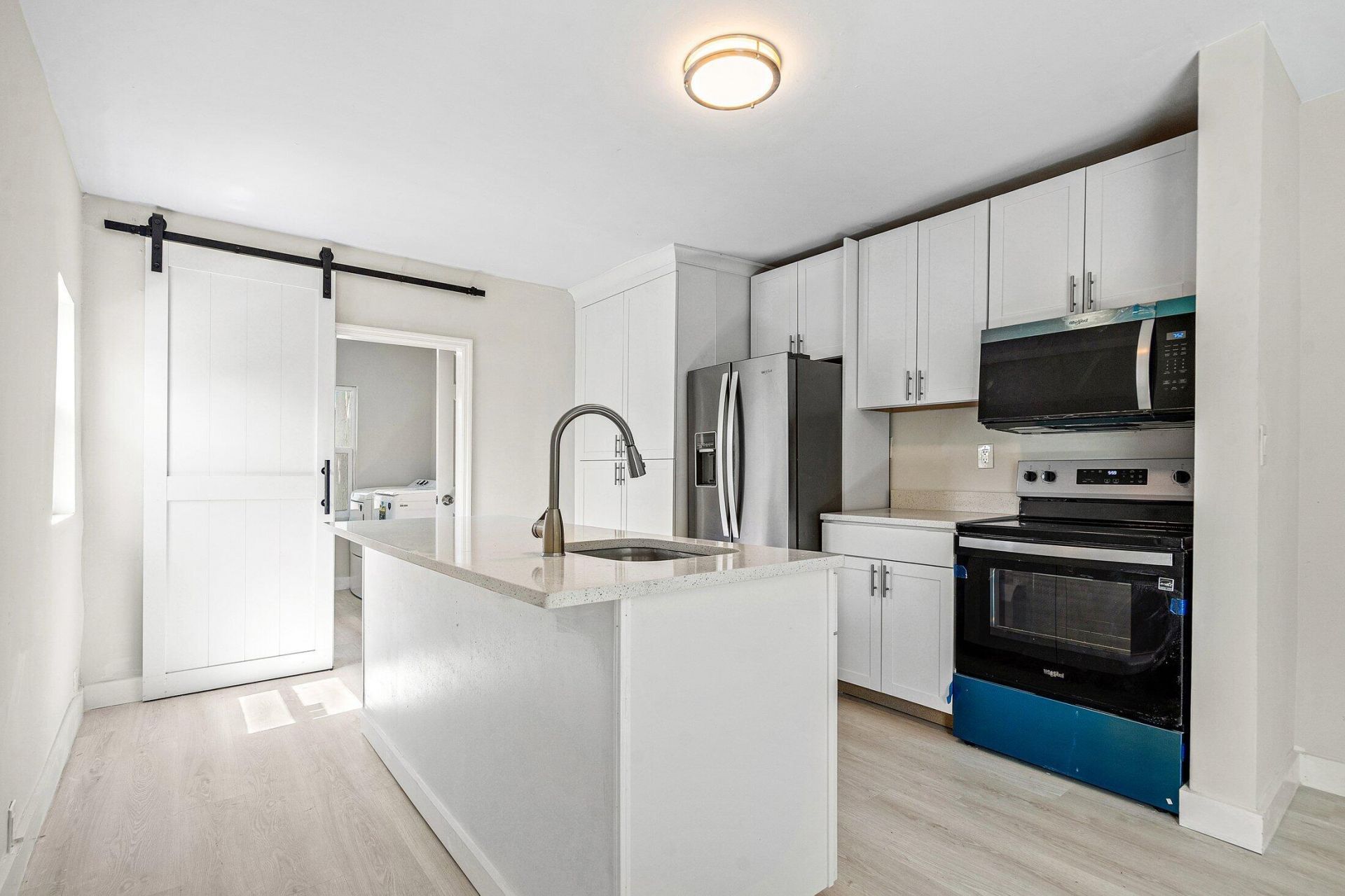 719 Briggs Street, West Palm Beach, FL 33405 Photo