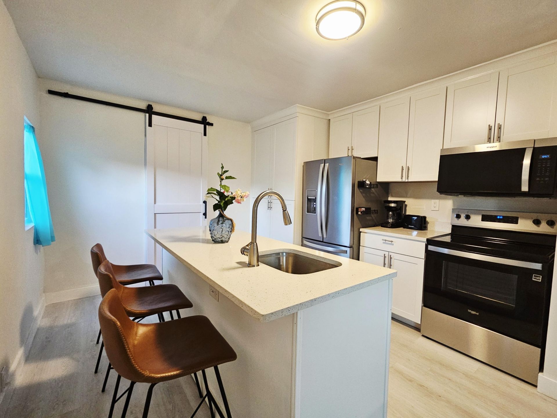 719 Briggs Street, West Palm Beach, FL 33405 Photo