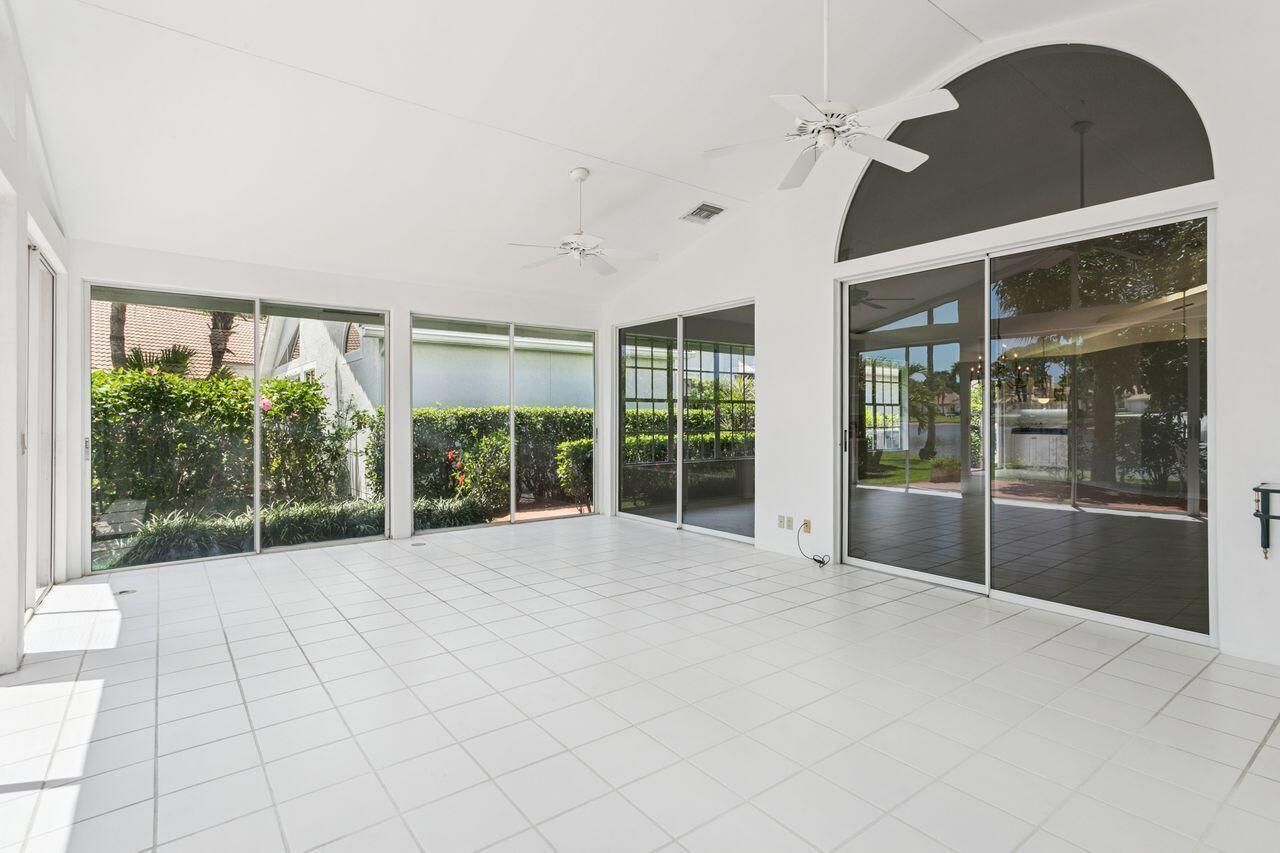 12921 Oak Knoll Drive, Palm Beach Gardens, FL 33418 Photo