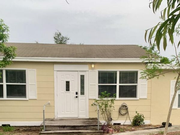 708 S Broadway, Lantana, FL 33462