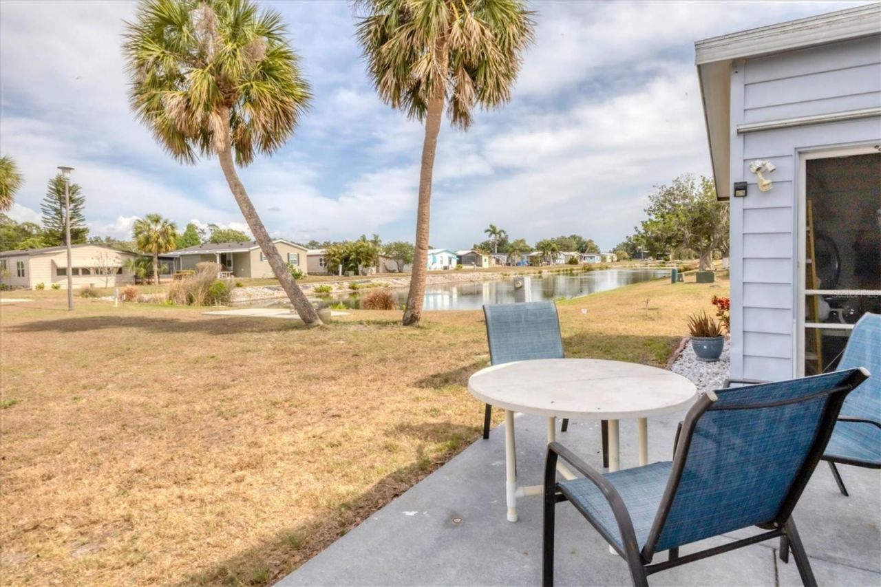 6710 36th Avenue E, Unit 322, Palmetto, FL 34221 Photo