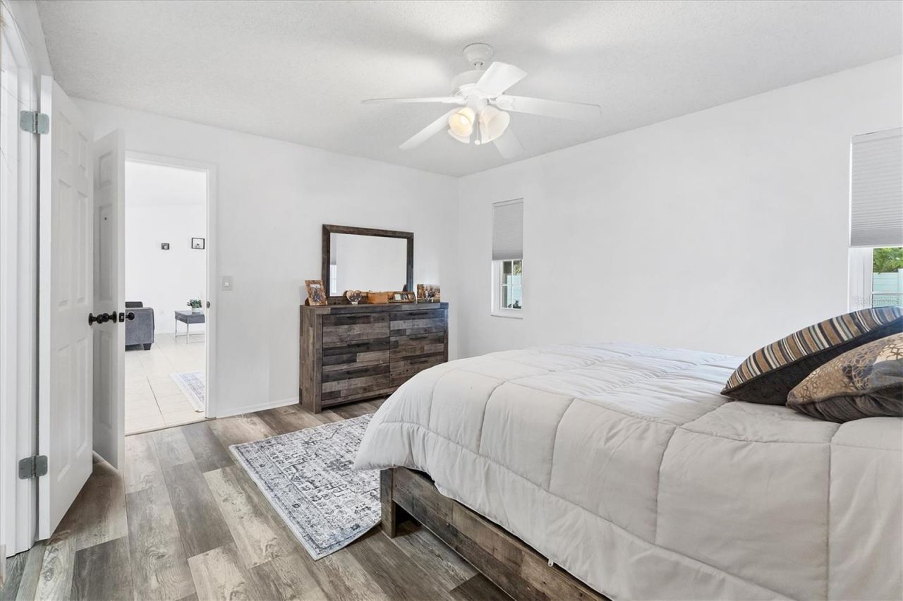 1275 42nd Street, Sarasota, FL 34234 Photo