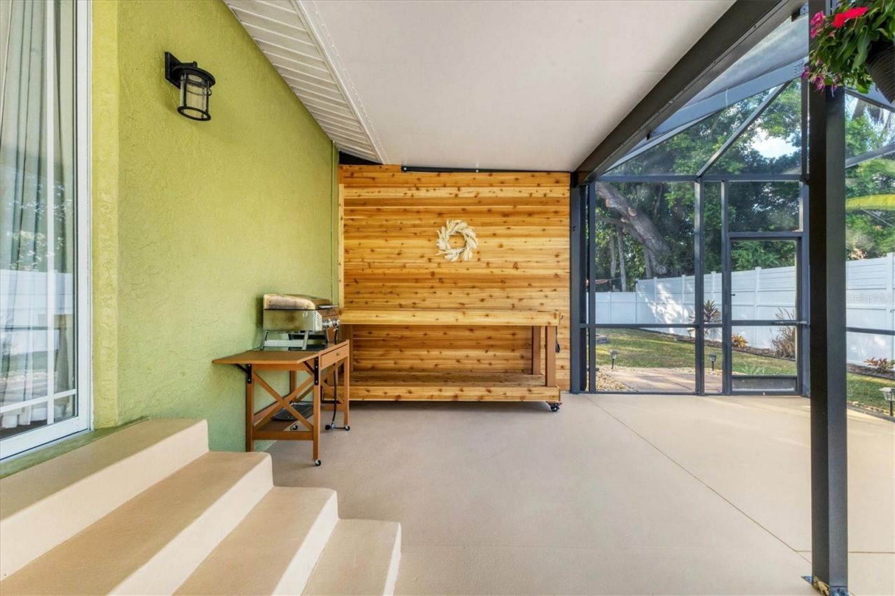 1275 42nd Street, Sarasota, FL 34234 Photo