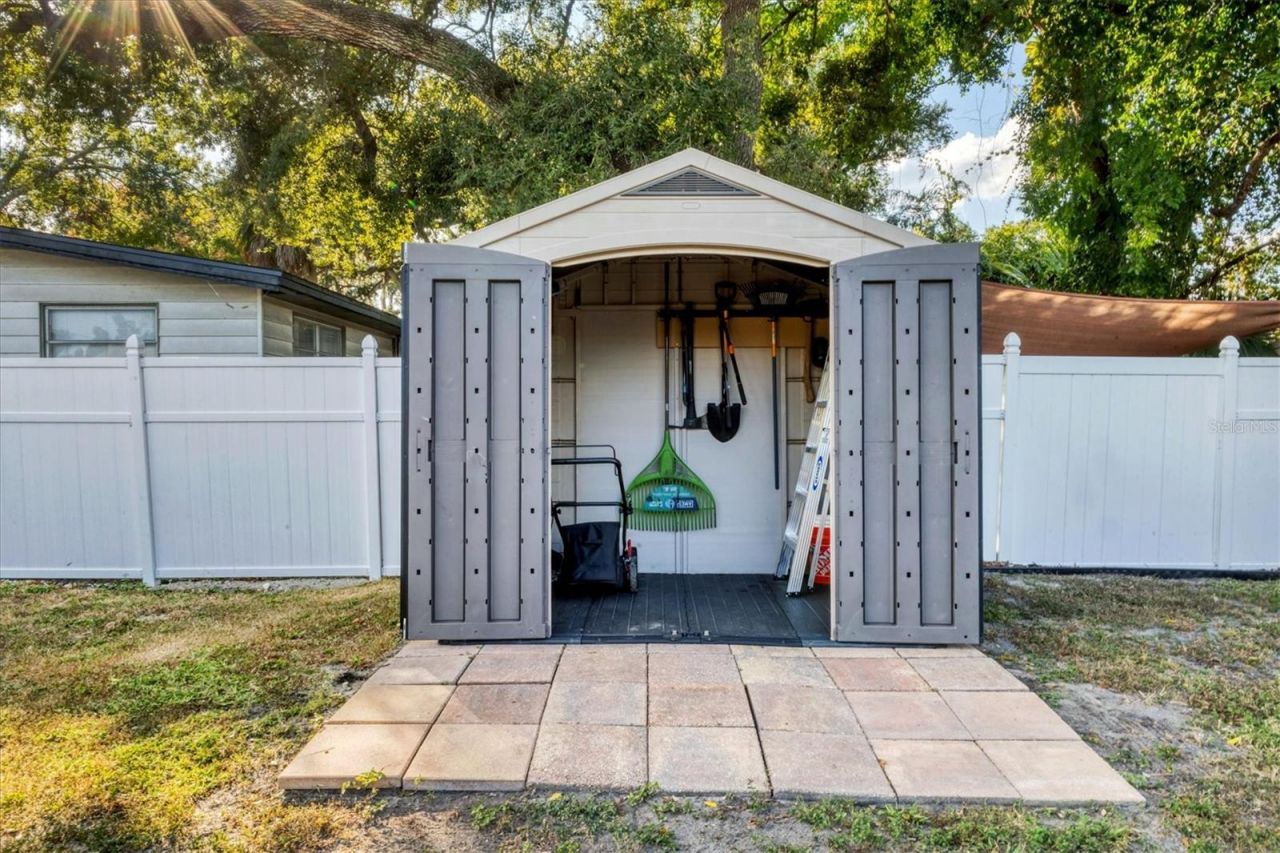 1275 42nd Street, Sarasota, FL 34234 Photo