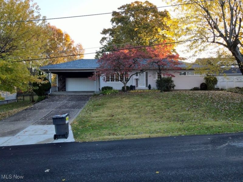 15706 Maple Drive, East Liverpool, OH 43920 Photo 2