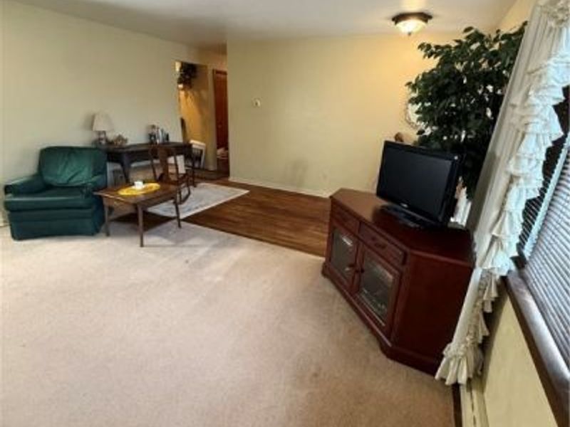 15706 Maple Drive, East Liverpool, OH 43920 Photo 8