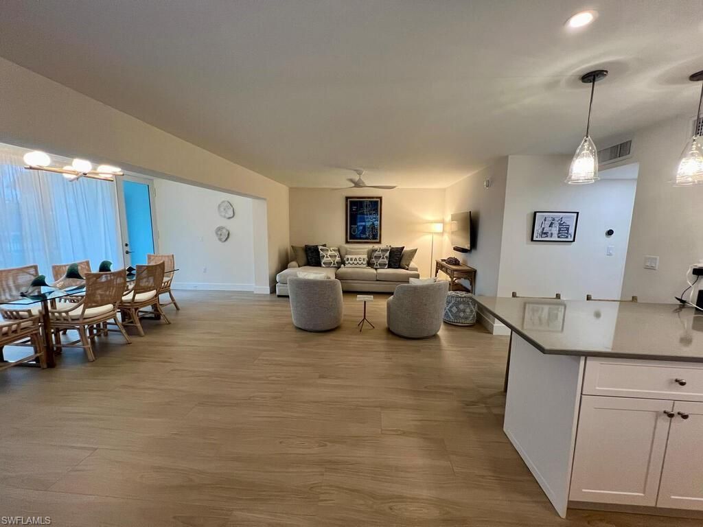 333 Harbour Dr, Unit 108, Naples, FL 34103 Photo