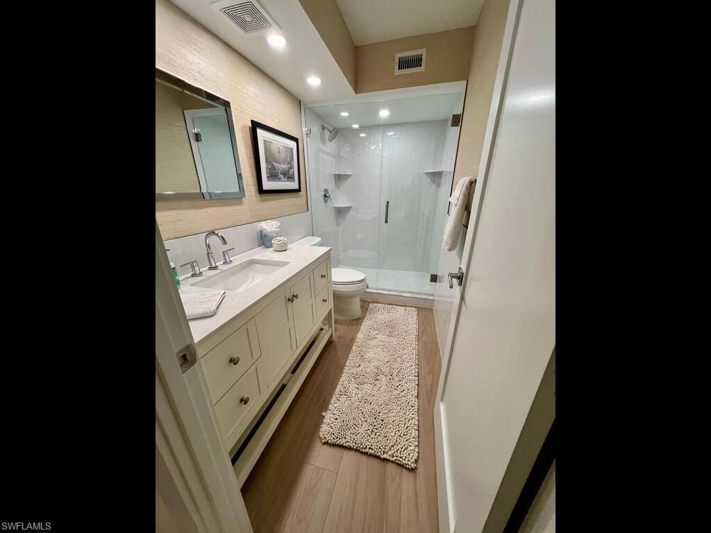 333 Harbour Dr, Unit 108, Naples, FL 34103 Photo