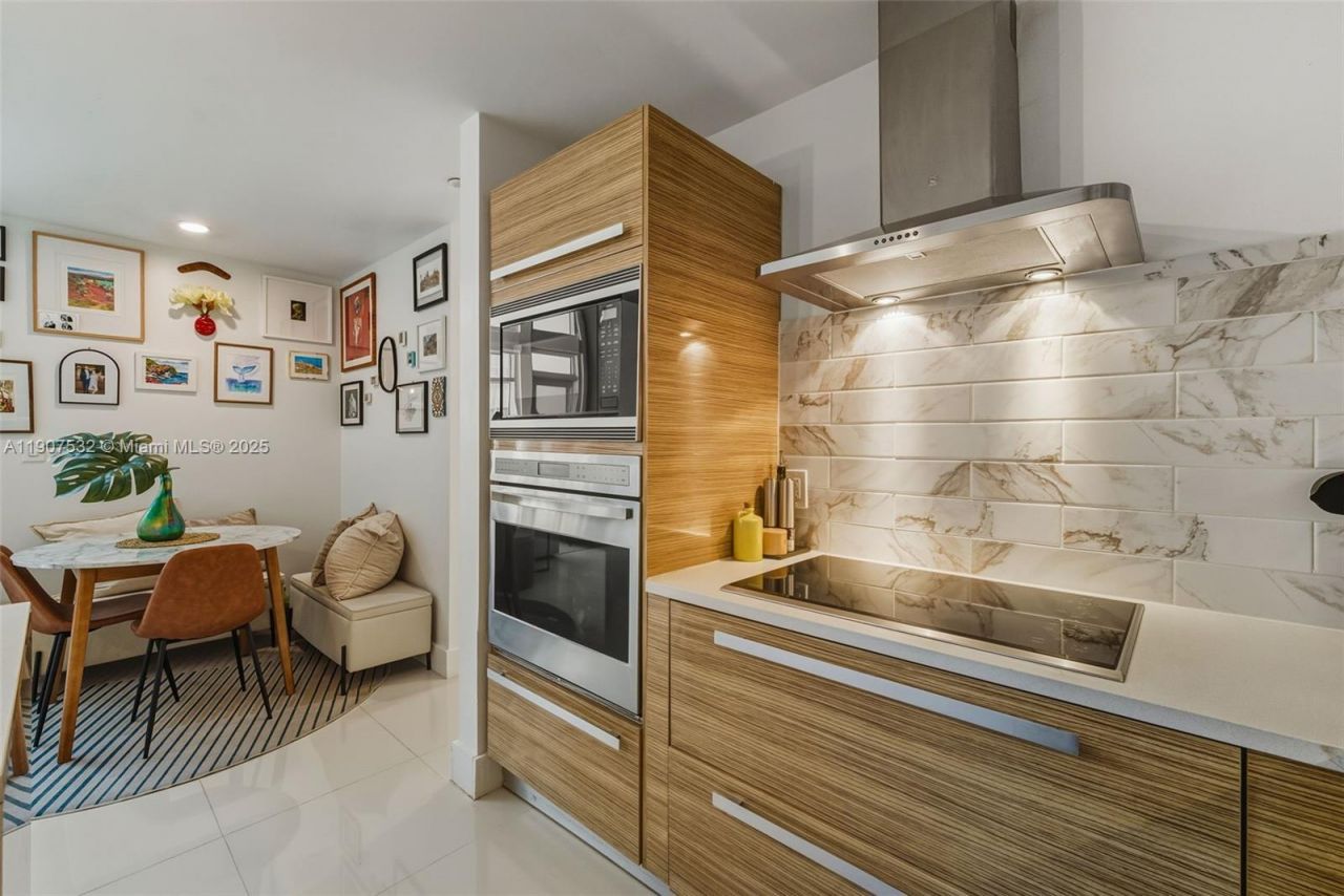 2020 N Bayshore, Unit TH103, Miami, FL 33137 Photo