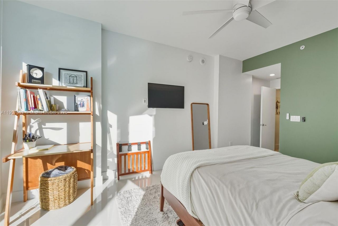 2020 N Bayshore, Unit TH103, Miami, FL 33137 Photo