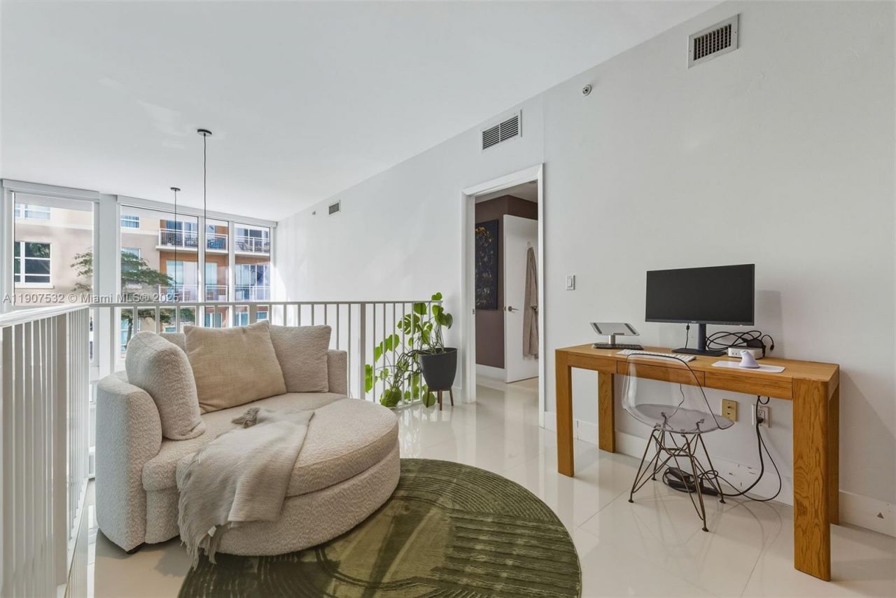 2020 N Bayshore, Unit TH103, Miami, FL 33137 Photo