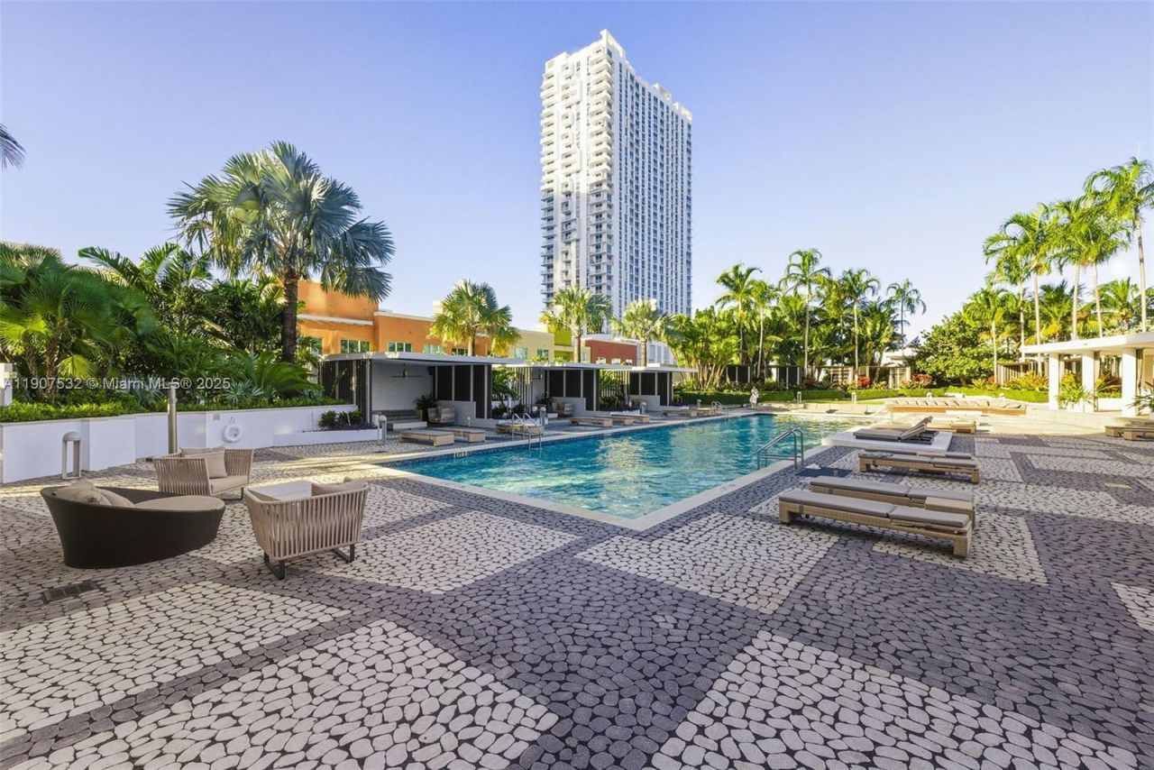 2020 N Bayshore, Unit TH103, Miami, FL 33137 Photo