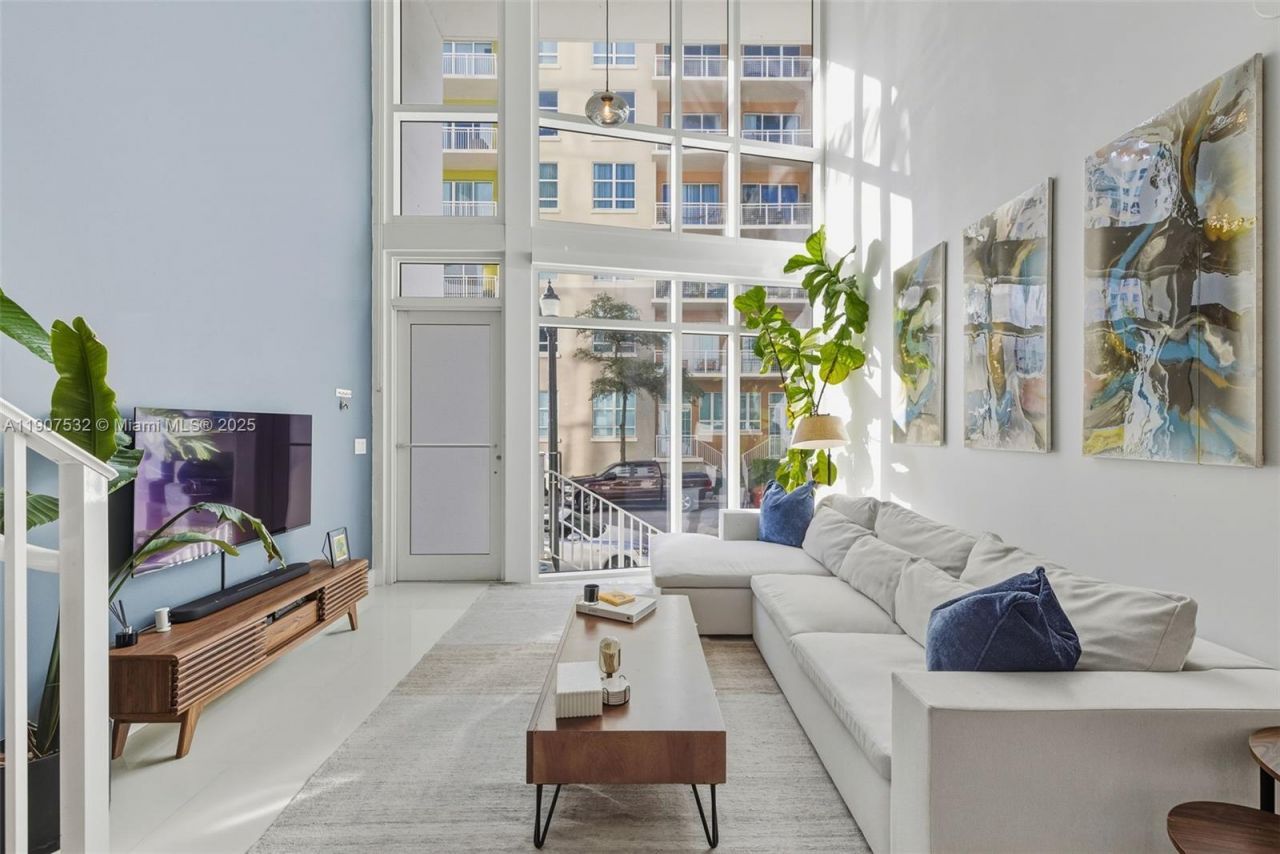 2020 N Bayshore, Unit TH103, Miami, FL 33137 Photo