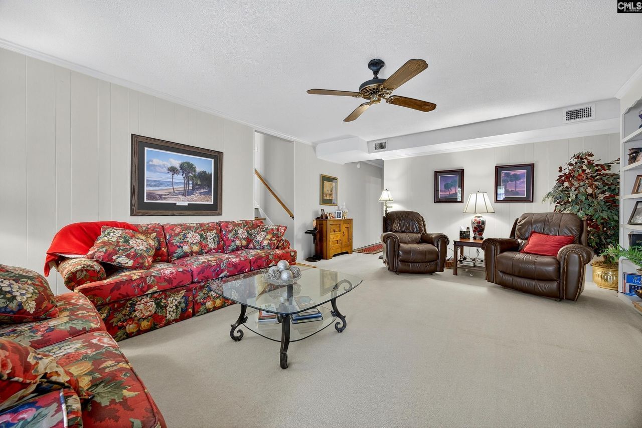 941 Mohegan Trail Photo 8