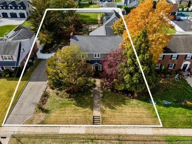 331 Mineola Boulevard Mineola, NY 11501