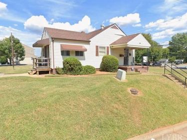 100 Richeson Drive, Lynchburg, VA 24501