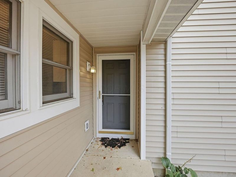 3873 Oakbridge Lane, Dublin, OH 43016 Photo 4