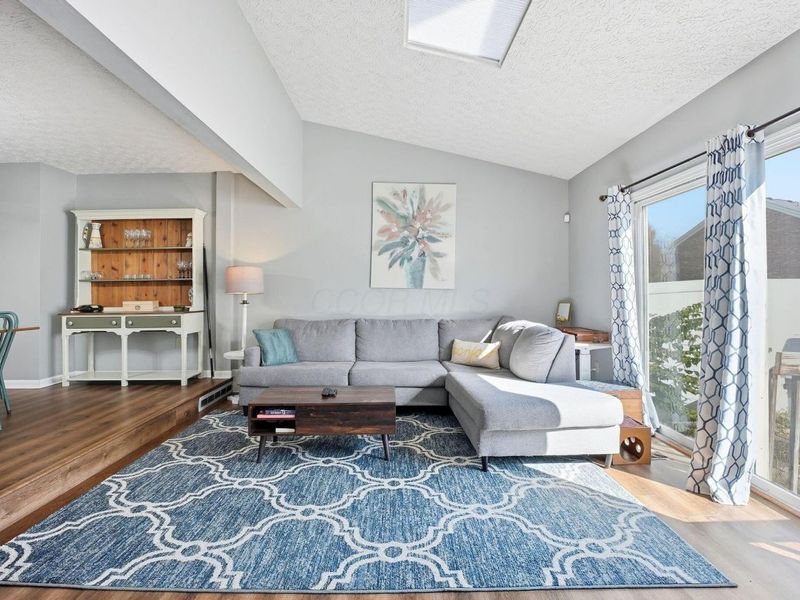 3873 Oakbridge Lane, Dublin, OH 43016 Photo 7