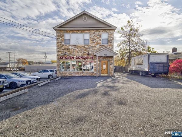 422 Livingston Street, NORWOOD, NJ 07648