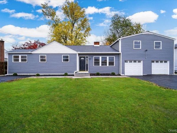 13 Mountain View Avenue, Saugerties, NY 12477