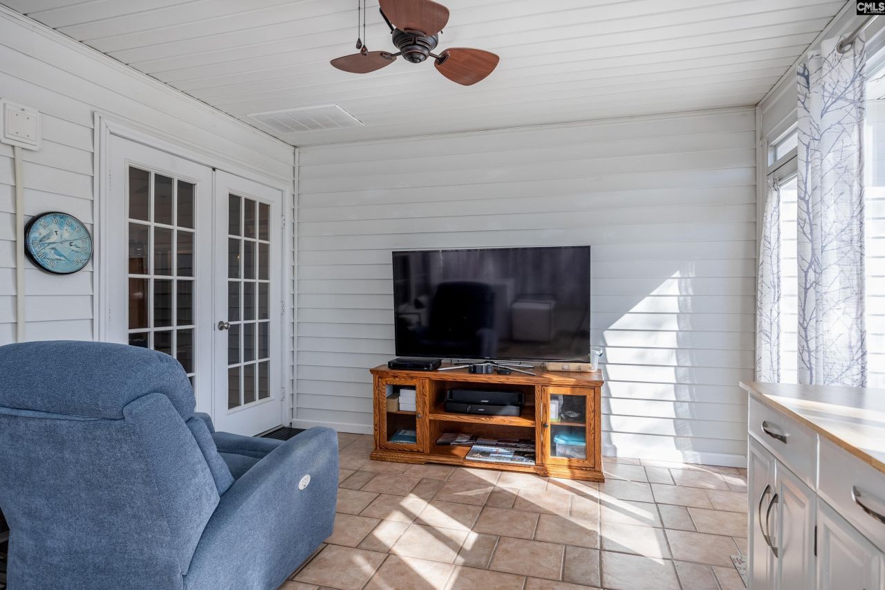 3020 Twin Oaks Way Photo 17