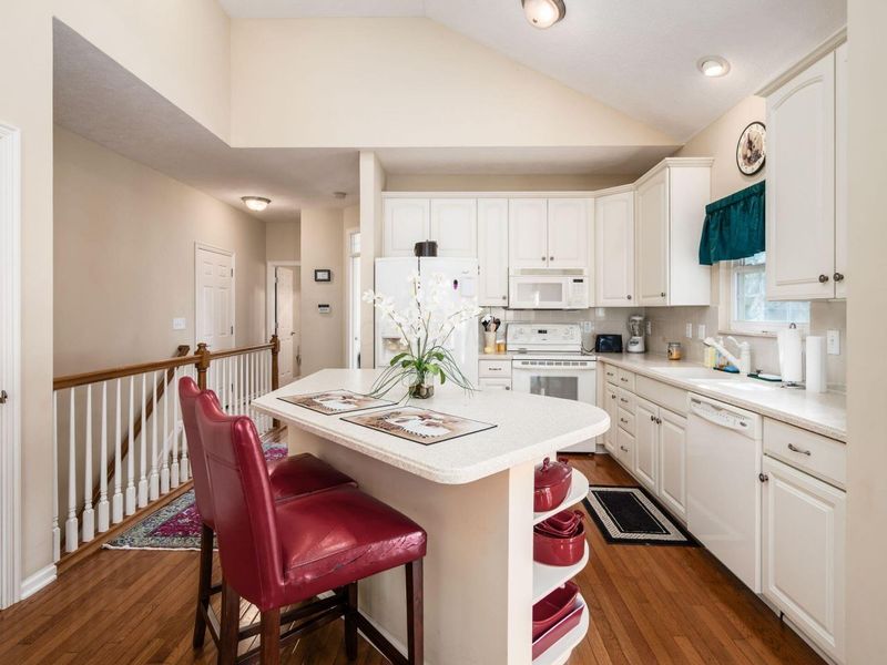 7450 Deer Valley Crossing, Powell, OH 43065 Photo 7