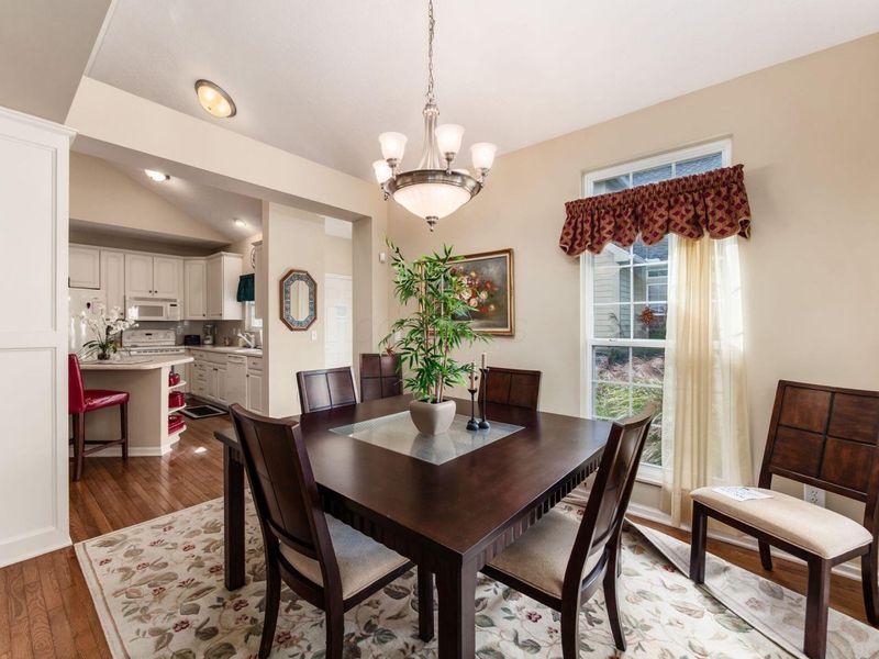 7450 Deer Valley Crossing, Powell, OH 43065 Photo 9