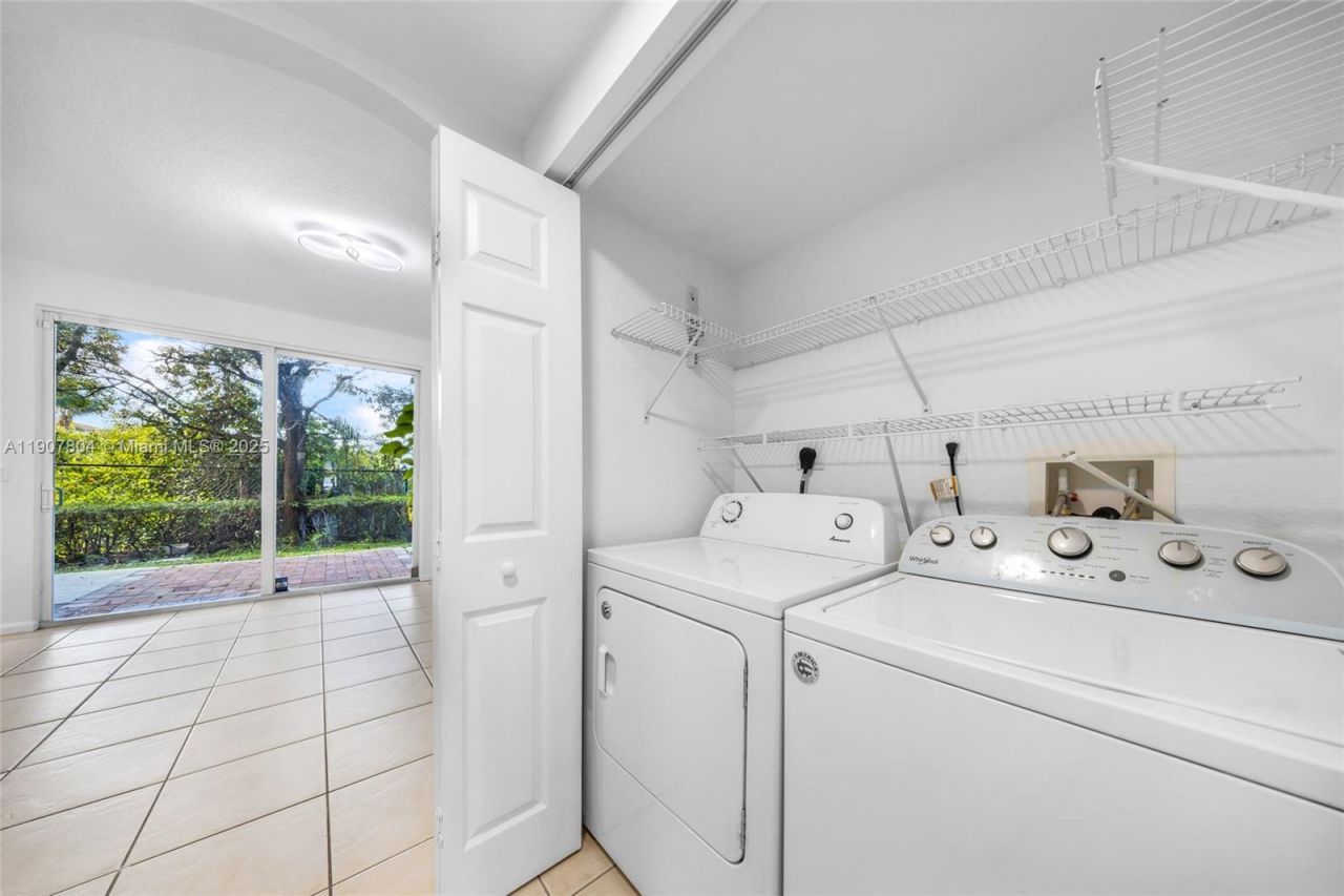 12040 SW 28th St, Unit 406-4, Miramar, FL 33025 Photo