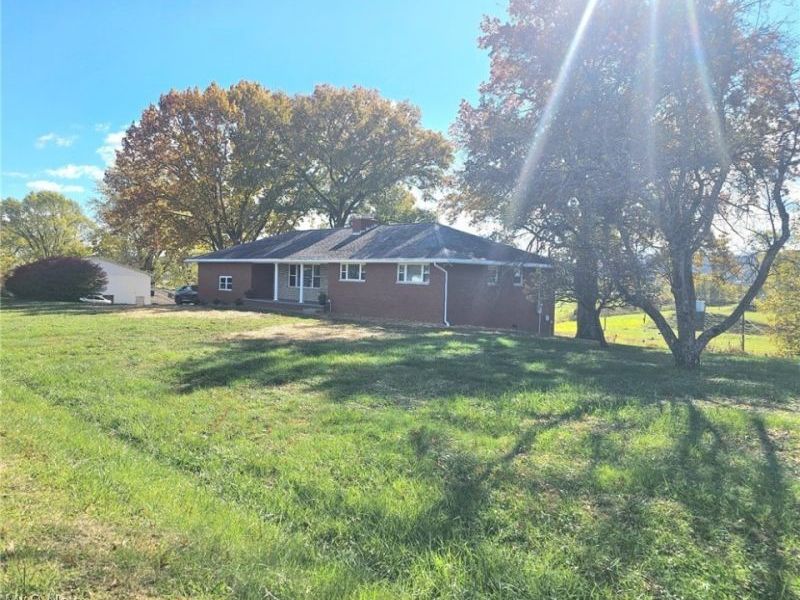 56 Carson Lane, Little Hocking, OH 45742 Photo 44