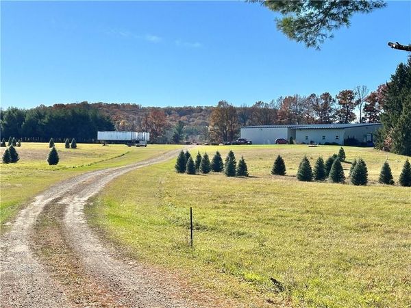 W13090 Shady Glen Rd., Hixton, WI 54635