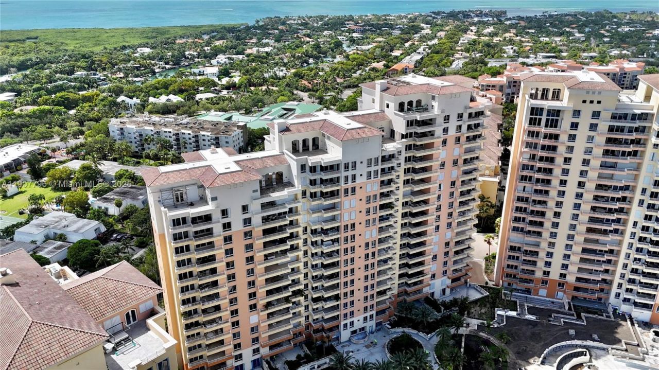 789 Crandon Blvd, Unit 1005, Key Biscayne, FL 33149 Photo