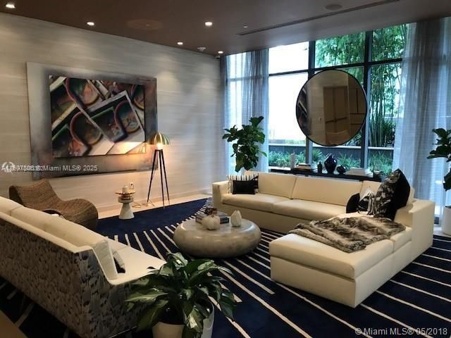55 SW 9th St, Unit 2510, Miami, FL 33130 Photo
