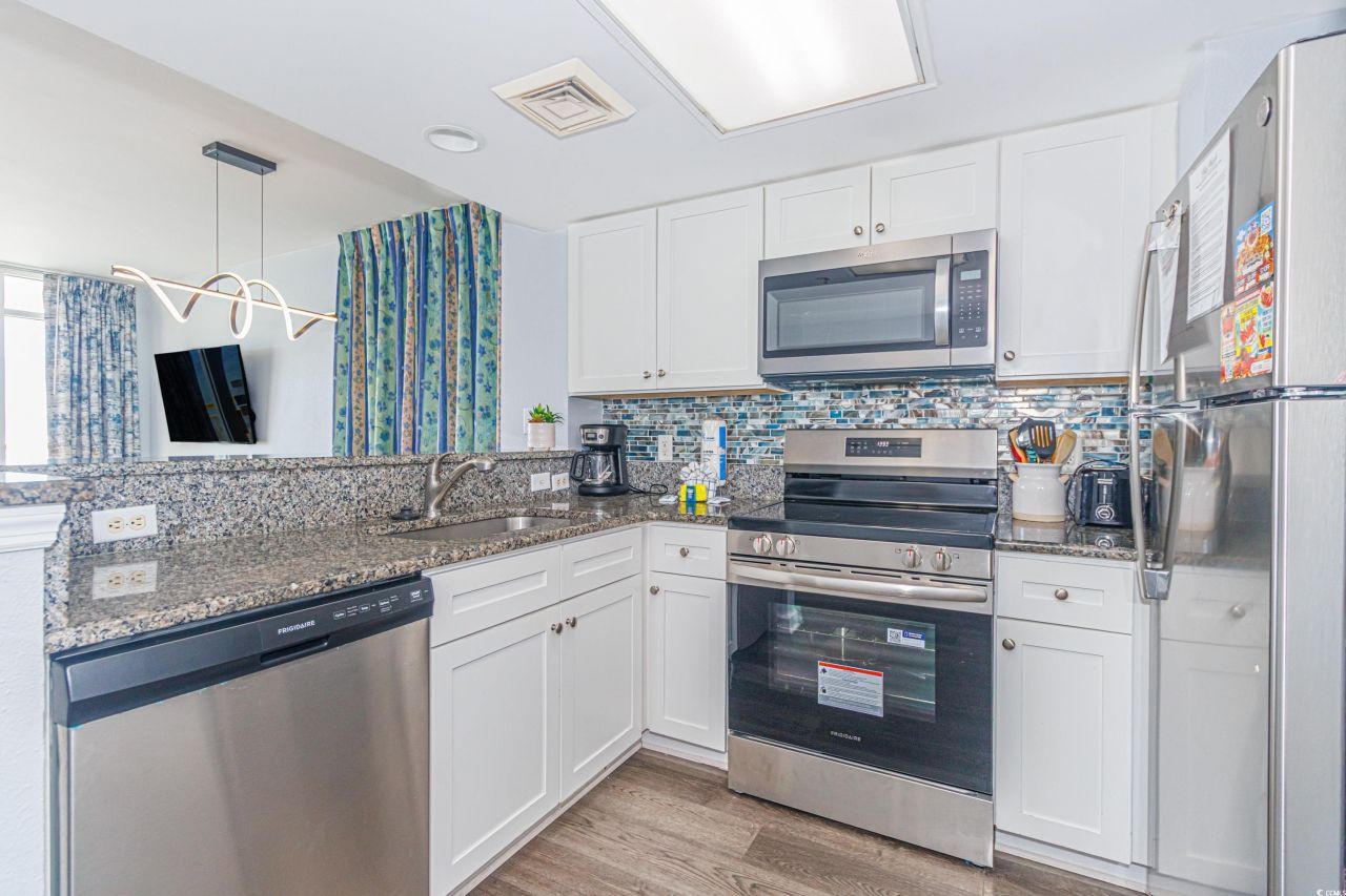 2711 S Ocean Blvd. Photo 18