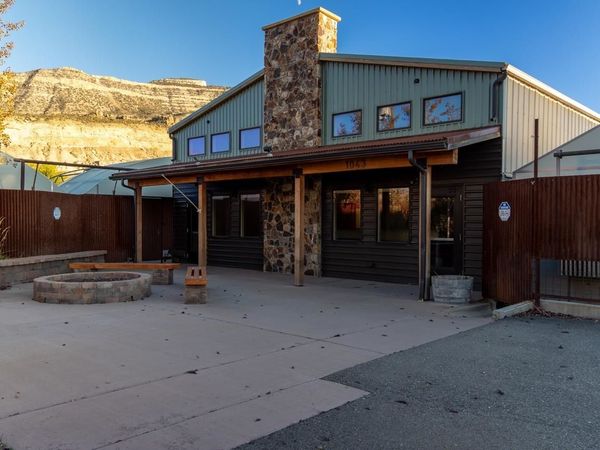 1043 N River Road , Palisade, CO 81526