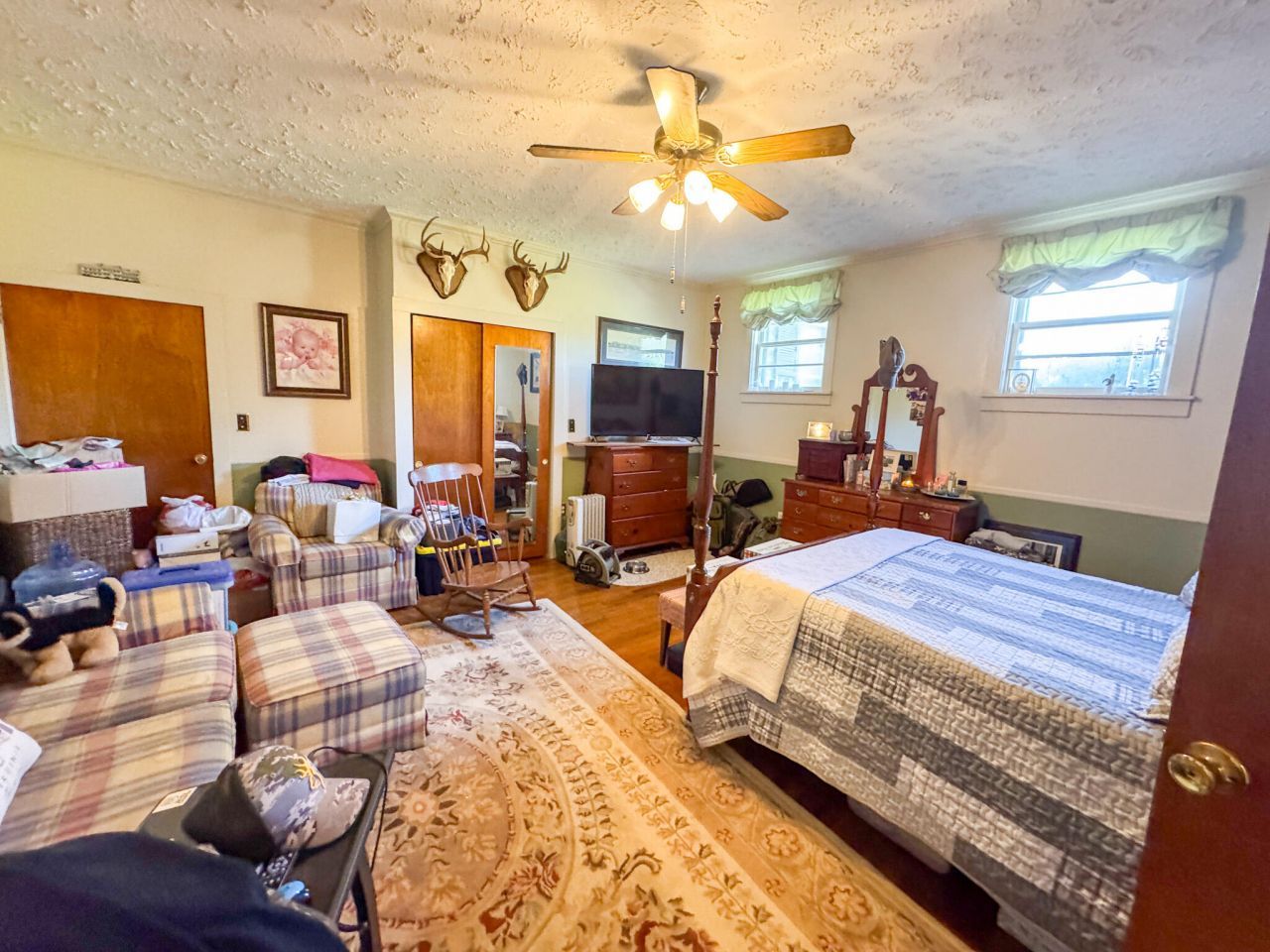 360 Bridge Street Photo 23