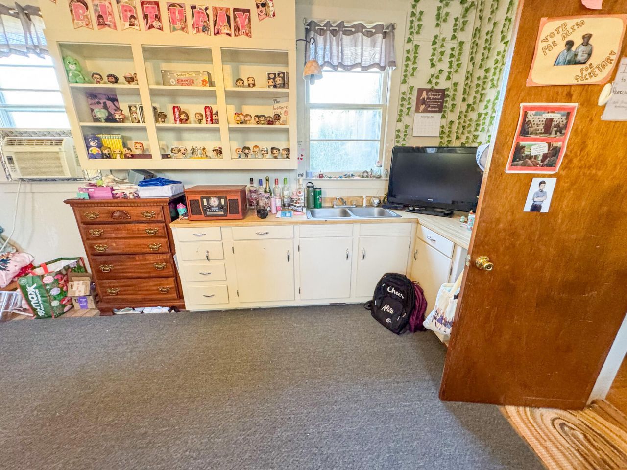 360 Bridge Street Photo 33